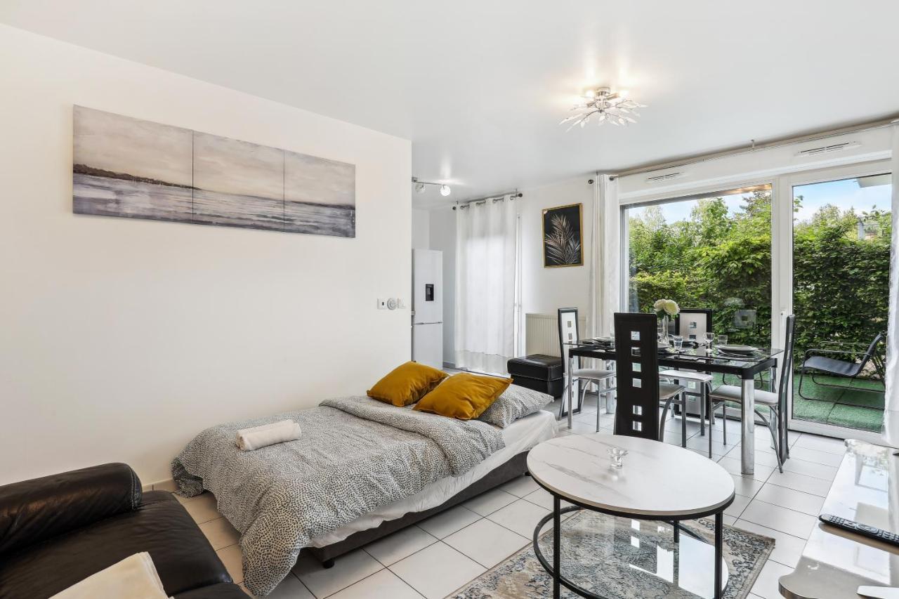 Apart-Chic-Les-Ulis With Balcon, Terrasse And Parking Les Ulis Exterior photo